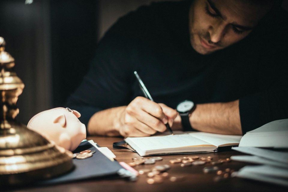 Financial Steps to Kickstart the New Year