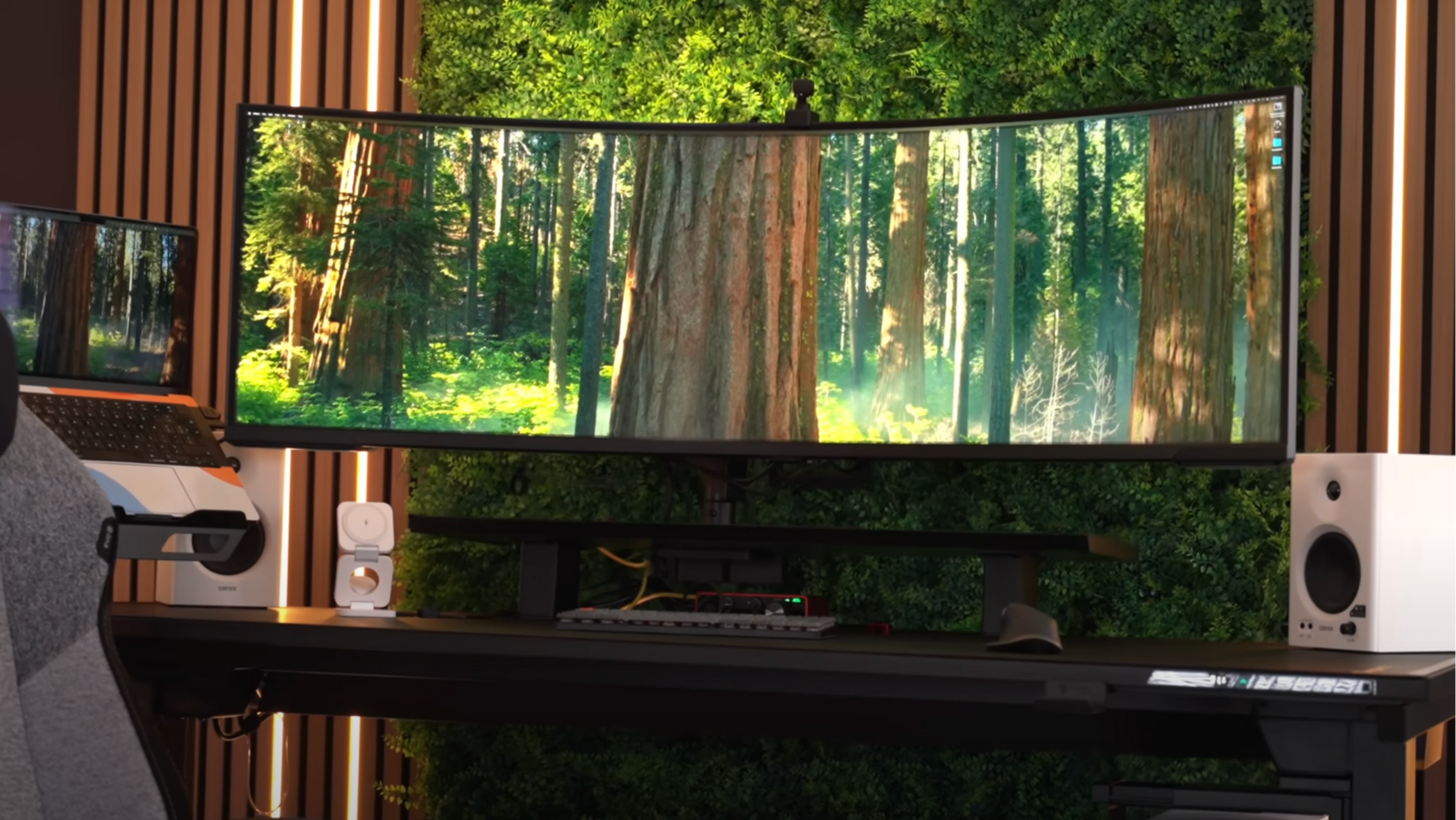 Samsung Odyssey Neo G9 Setup and Build Quality: What It’s Like to Live With a 57-Inch Ultrawide