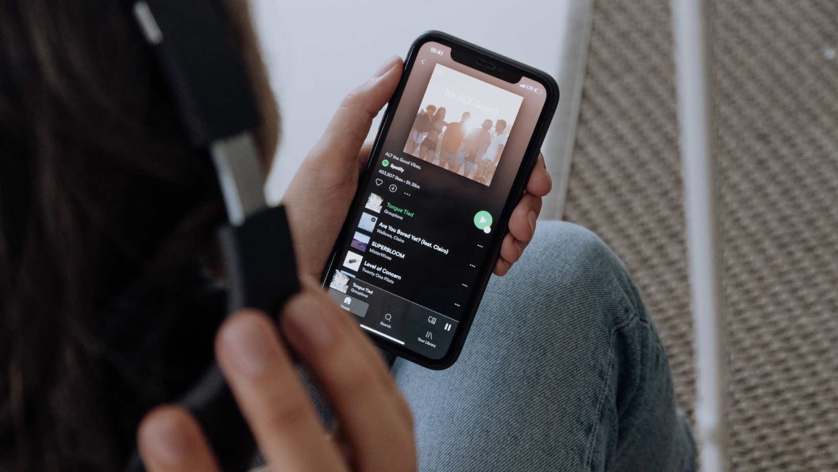 How Spotify Lossless Works: FLAC vs WAV