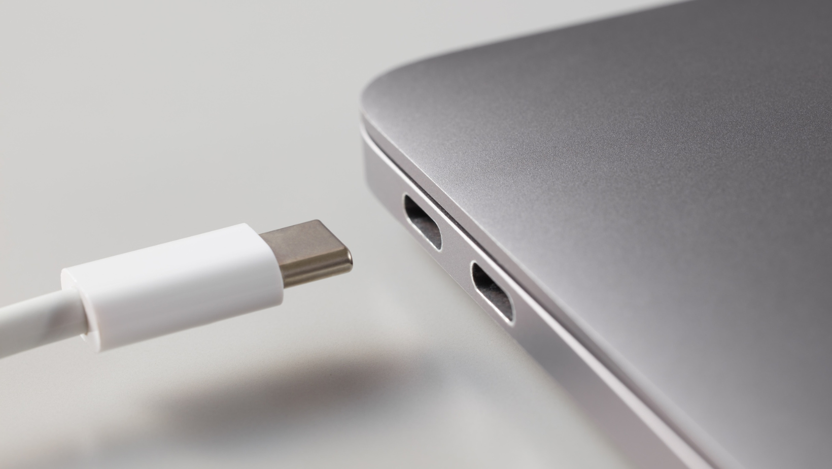 5 Things to Check Before Buying a New Dock
