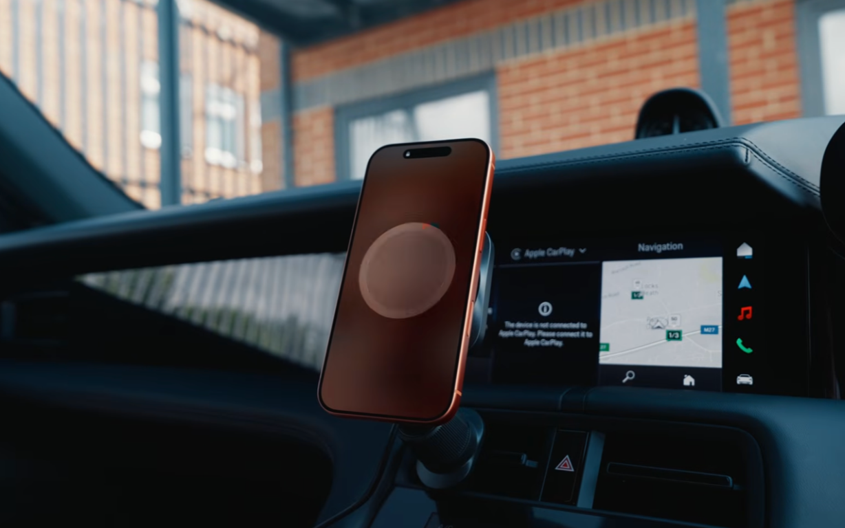 ESR CryoBoost car charger