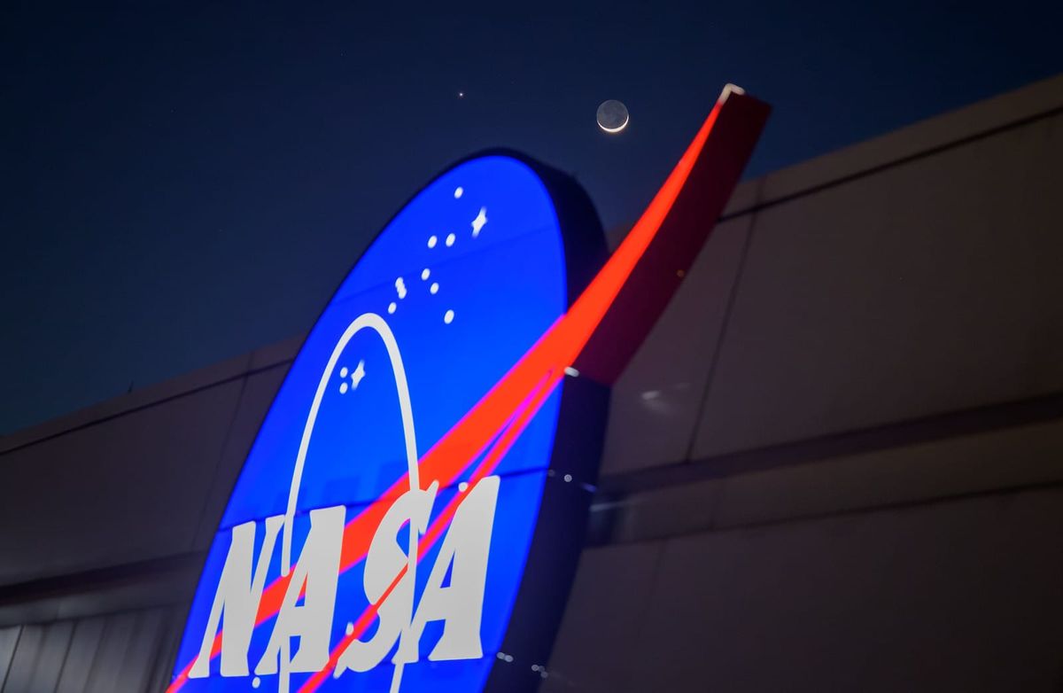 Original image published by NASA at https://www.flickr.com/photos/nasahqphoto/55279494296/in/album-72177720333740728
