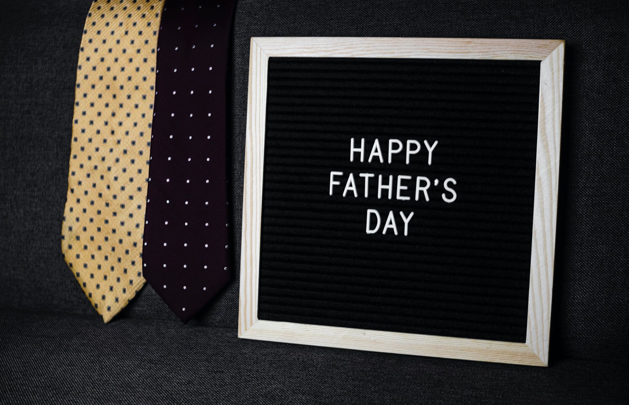 Don't Forget Dad: Get the Perfect Gift for Father's Day 2022 With Bitcoin Rewards