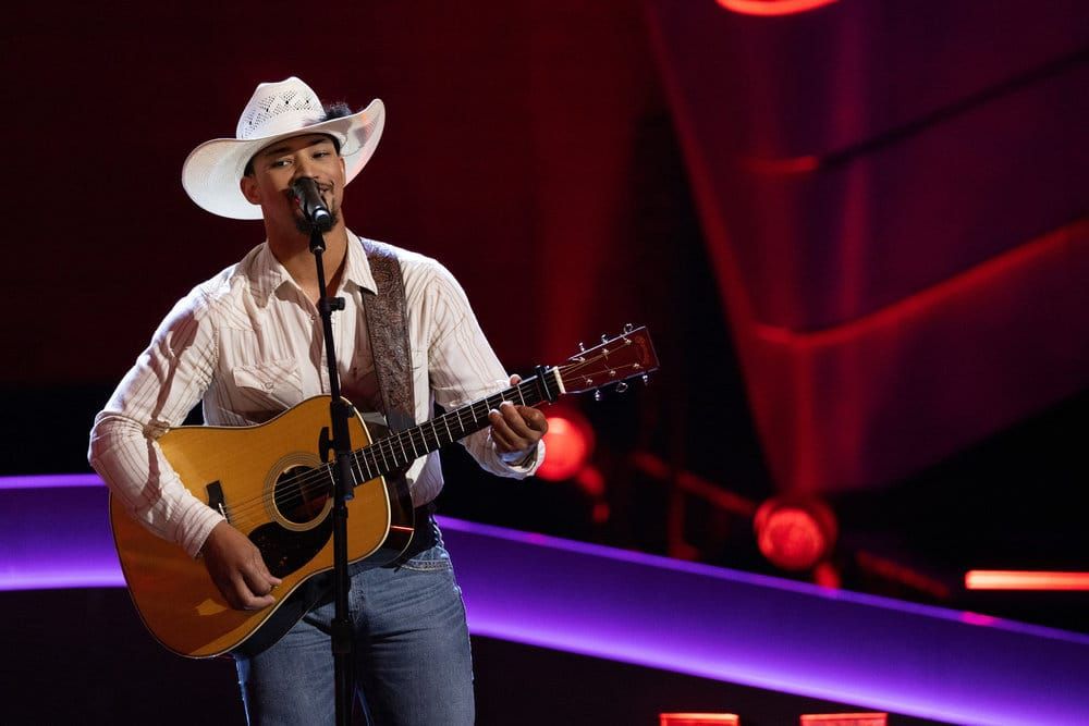 Derby man has the kind of voice that turns heads — and chairs