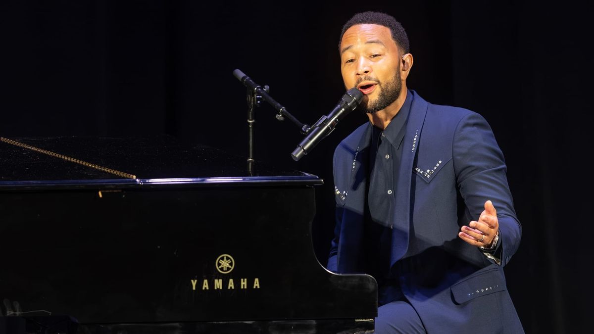 John Legend helps usher in a new beginning for the Orpheum Theatre
