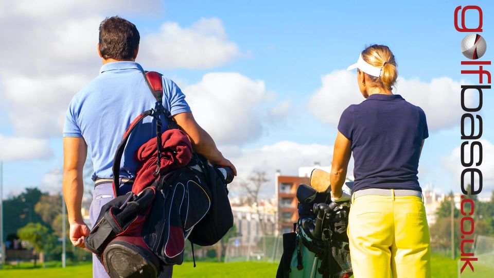 Swinging into Friendship:A Guide to Introducing Your Friends to Golf and Styling the Green in Affordable Luxury