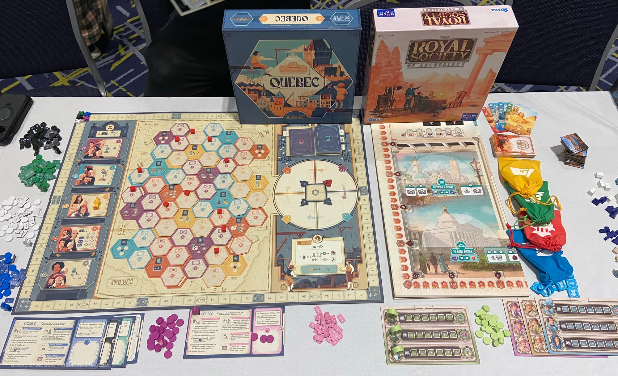 Game boards and components for Québec and The Royal Society of Archeology