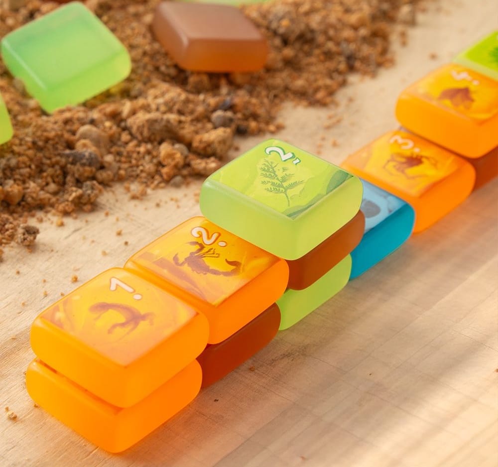 The image shows a partial row of tiles, with the top tiles being yellow-1, yellow-2, green-2, blue-(number not visible), yellow-3, yellow-4.