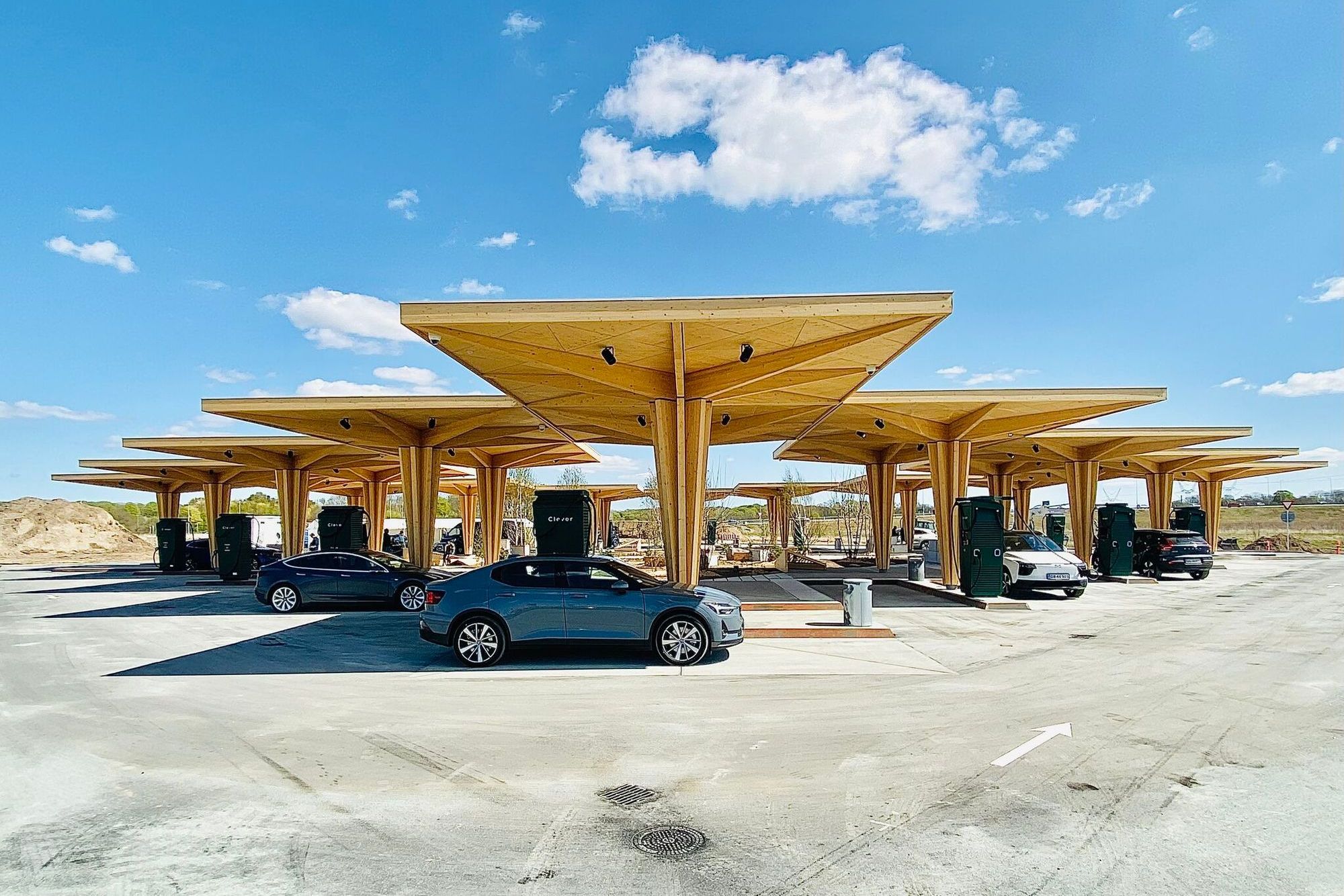 The ideal fast charging station for electric cars