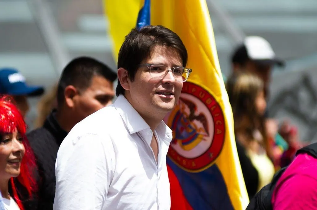 Fiscalía de Colombia pedirá declarar el asesinato del senador Miguel Uribe Turbay como crimen de lesa humanidad