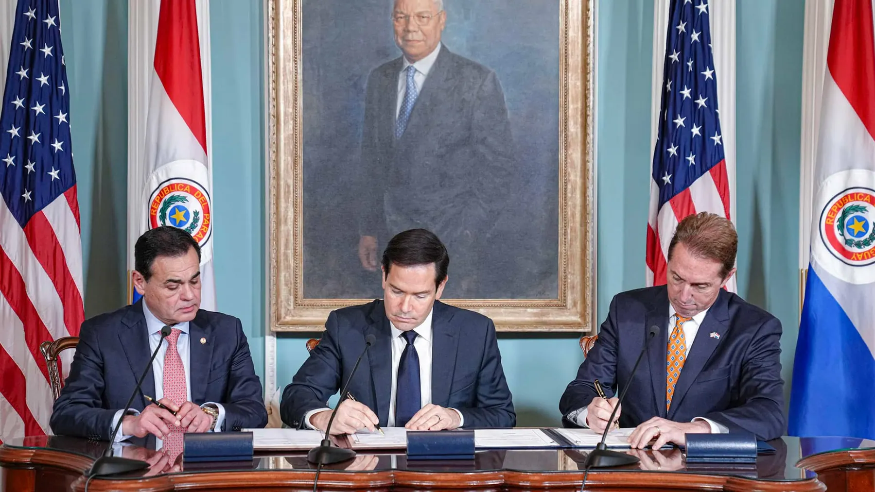Estados Unidos y Paraguay firmaron un memorando para reforzar la cooperación contra la inmigración irregular