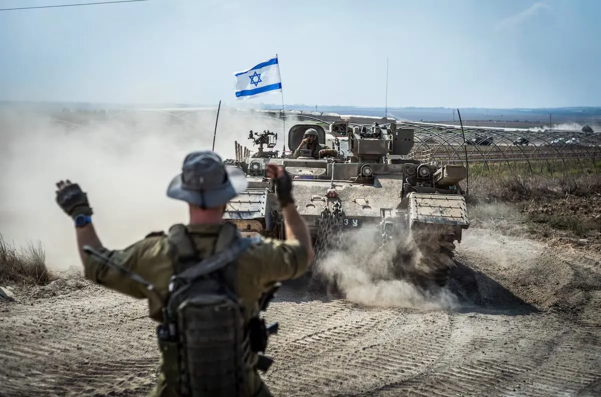 Israel inicia preparativos para retirar parcialmente sus tropas de Gaza