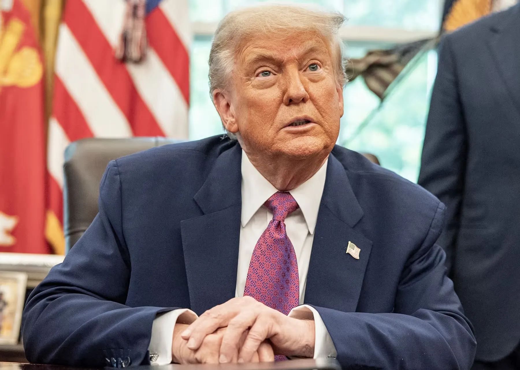 Trump dice que en diez días se definirá si hay acuerdo nuclear con Irán y advierte que puede ir un paso más allá