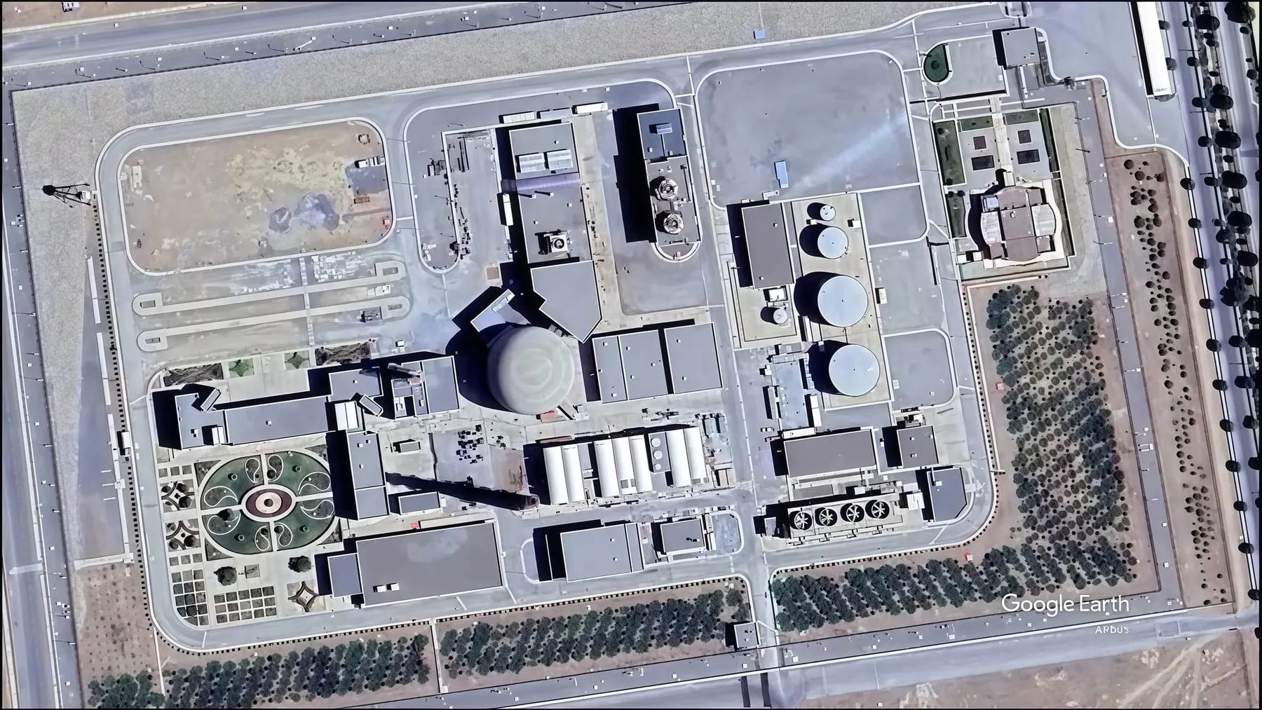 Israel y Estados Unidos bombardea a plantas de uranio y agua pesada de Irán