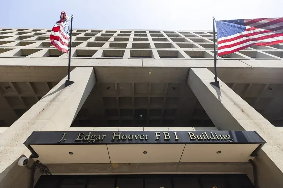Estados Unidos investiga posible infiltración china en el FBI