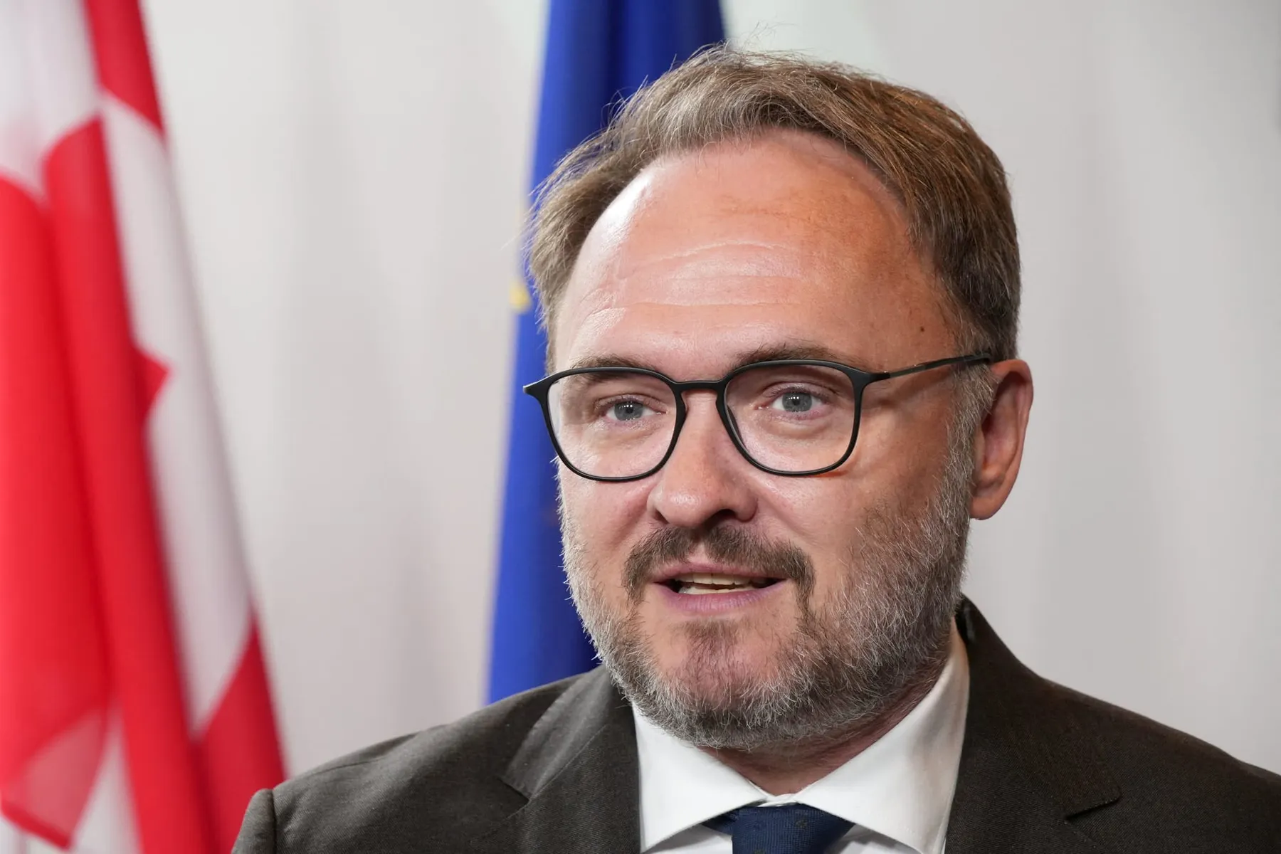 Bruselas exige ahorro de combustible ante la crisis energética en Oriente Medio