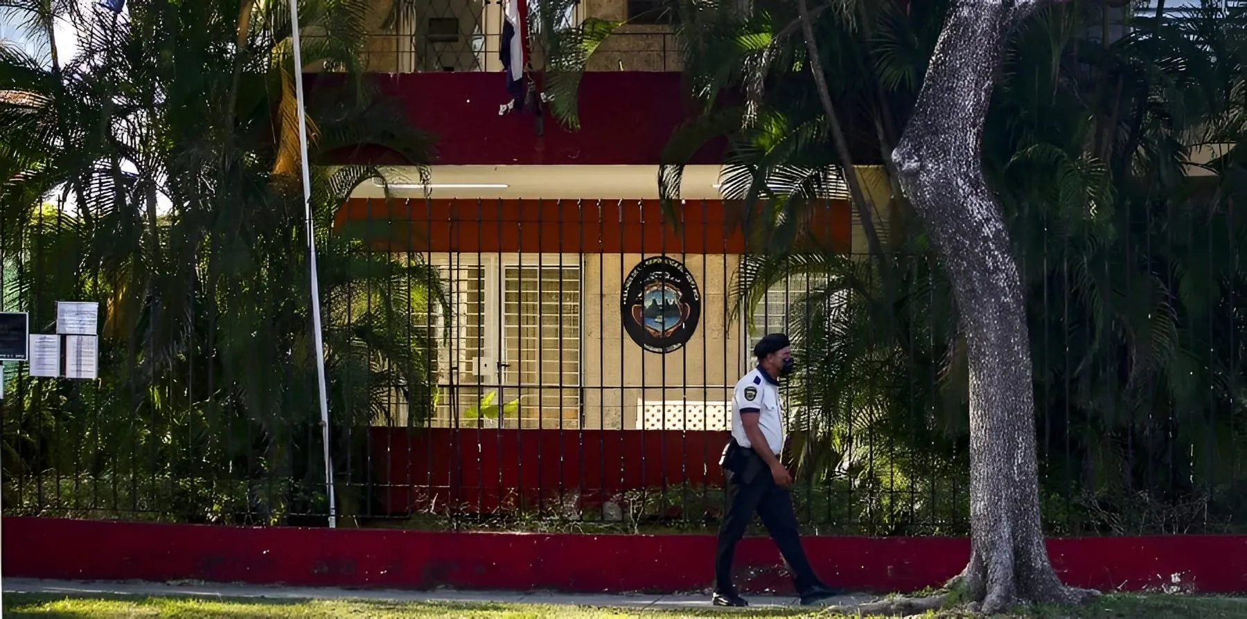 Costa Rica cierra su embajada en Cuba y desconoce la legitimidad del régimen comunista