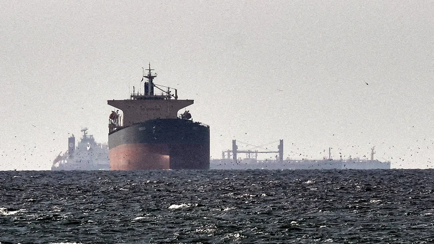 Irán mantiene bajo amenaza el transporte mundial con su arsenal de guerra asimétrica