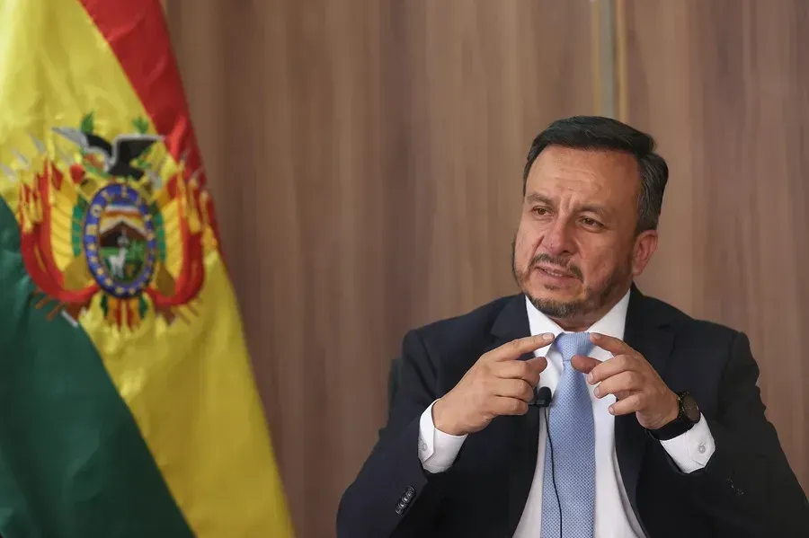 Bolivia impulsa una reforma de hidrocarburos con impuestos del 50% para atraer inversión extranjera