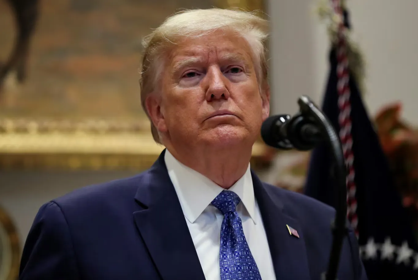 Trump ve posible un acuerdo para el lunes con Irán antes de acabar con sus infraestructuras
