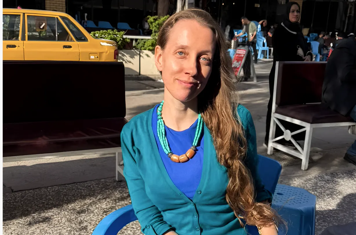 La milicia Kataib Hezbollah libera a la periodista Shelly Kittleson tras un canje de prisioneros