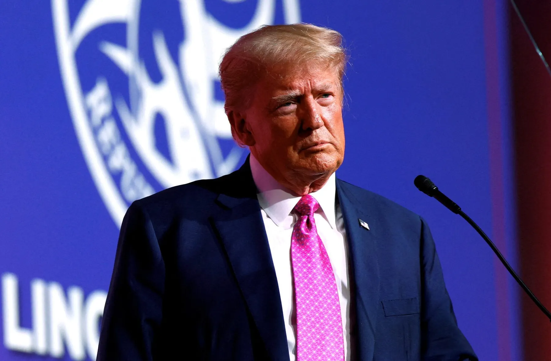 Donald Trump anuncia un cambio de régimen total en Irán