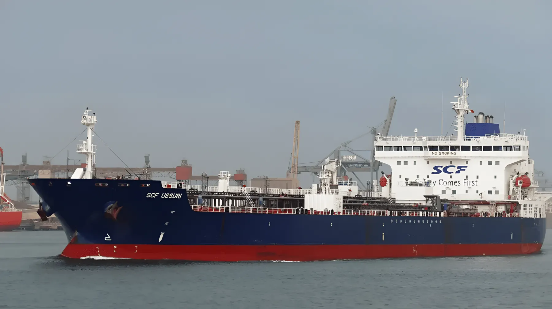 El petrolero ruso Universal navega con posible destino a Cuba para auxiliar al régimen de La Habana