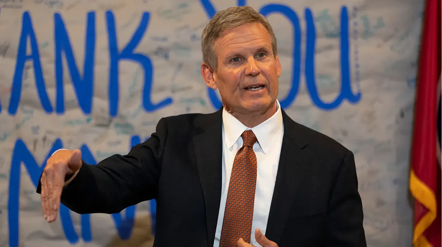 Tennessee proclama junio como el "Mes de la Familia Nuclear" frente a la agenda progresista