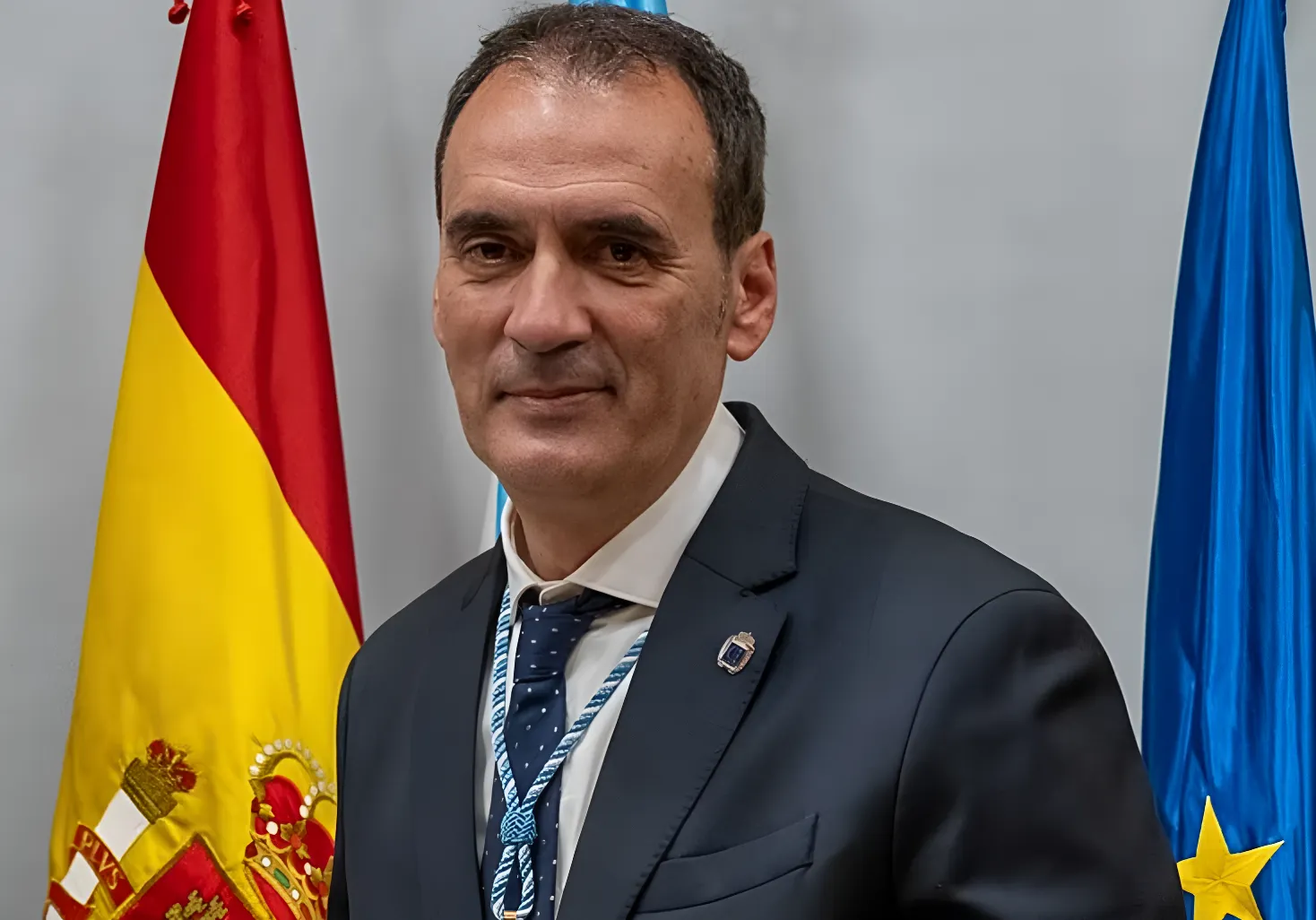 En España: denuncian al alcalde de Tui por presunto acoso sexual y laboral