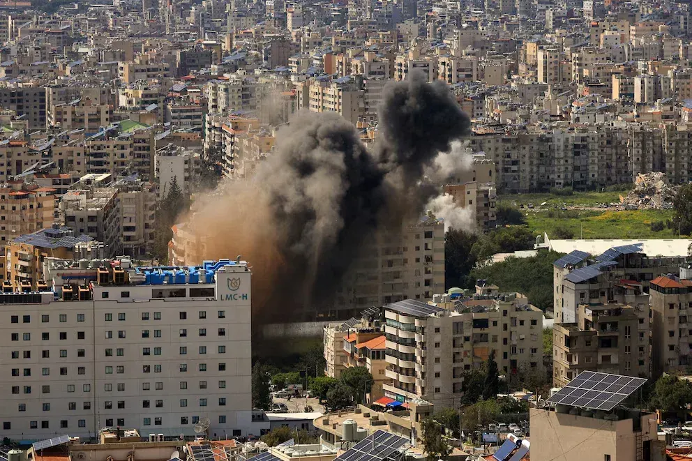 Israel ejecuta su mayor ofensiva contra la infraestructura del grupo terrorista Hezbollah