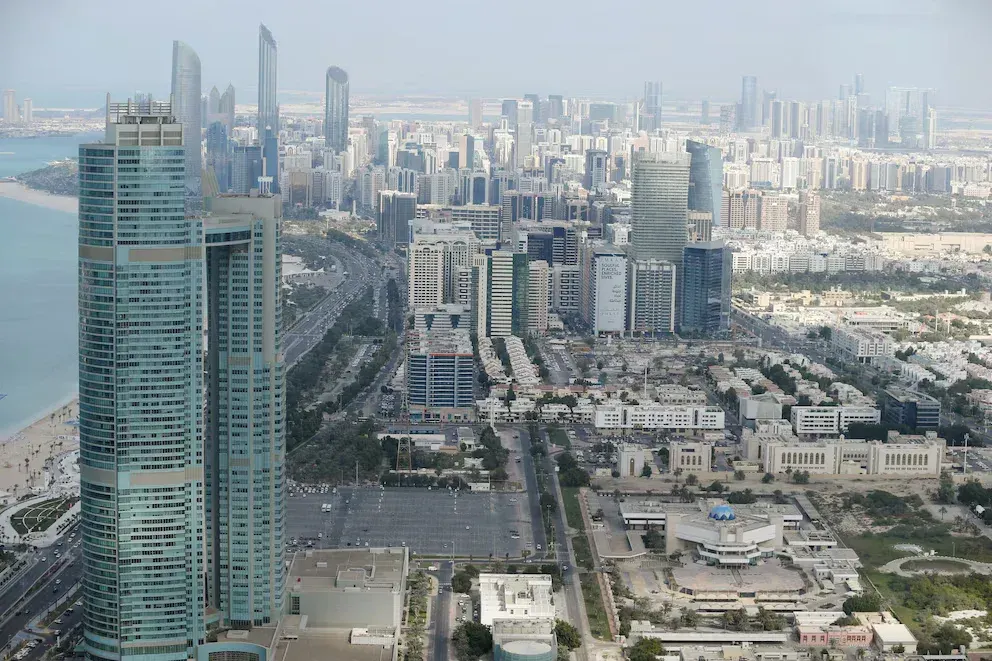 Emiratos Árabes exige el fin del chantaje de Irán y la reapertura del estrecho de Ormuz