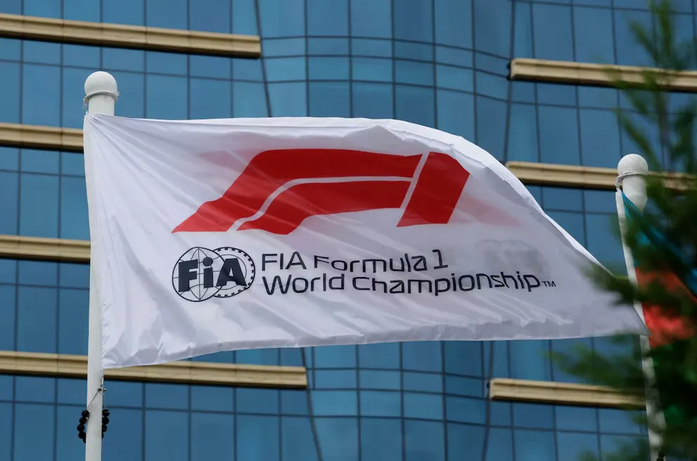 La FIA inicia diálogos técnicos para ajustar el reglamento en la F1 tras las quejas de los pilotos
