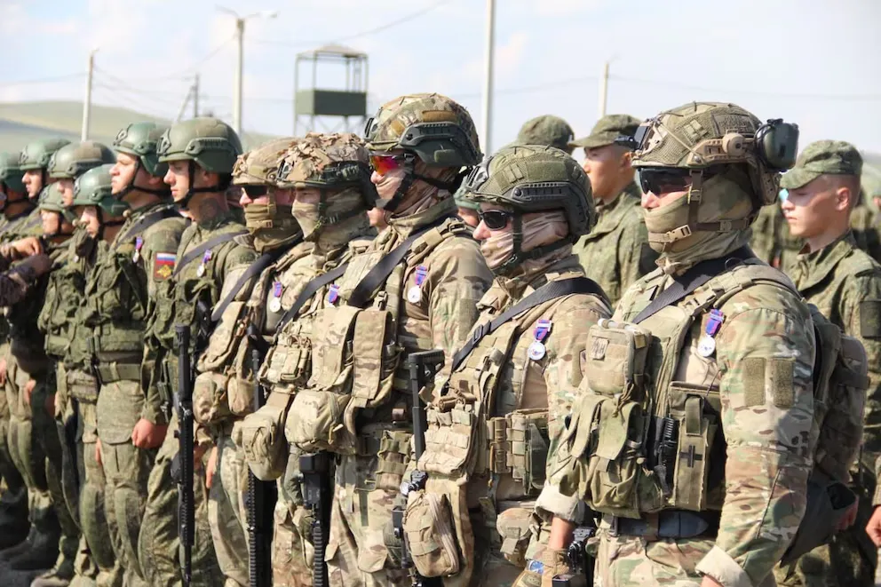 Redes de reclutamiento engañan a latinoamericanos para llevarlos al frente de guerra en Rusia