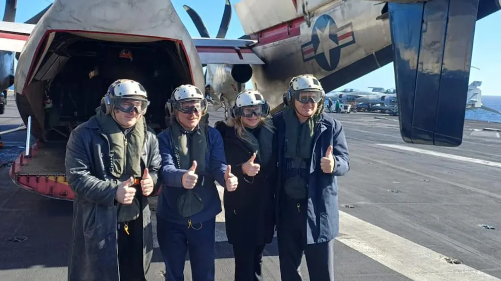 Milei refuerza la alianza militar con Washington desde la cubierta del portaaviones nuclear USS Nimitz