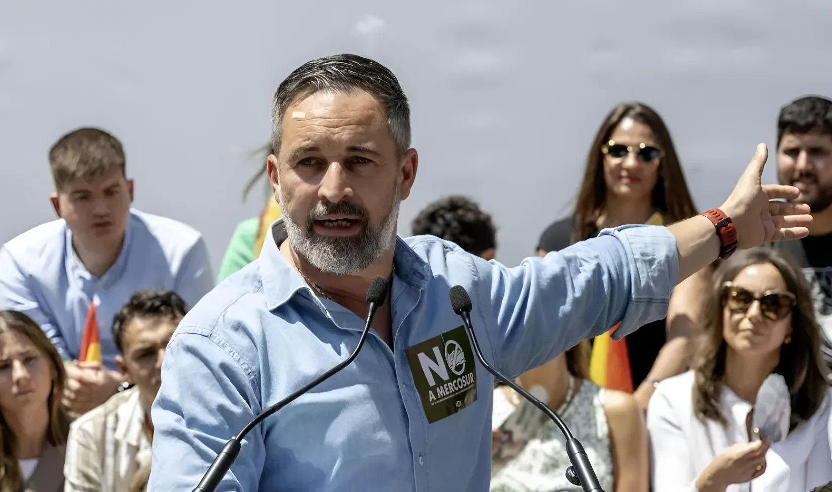 Abascal mantiene la batalla jurídica contra la islamización de España este primero de mayo