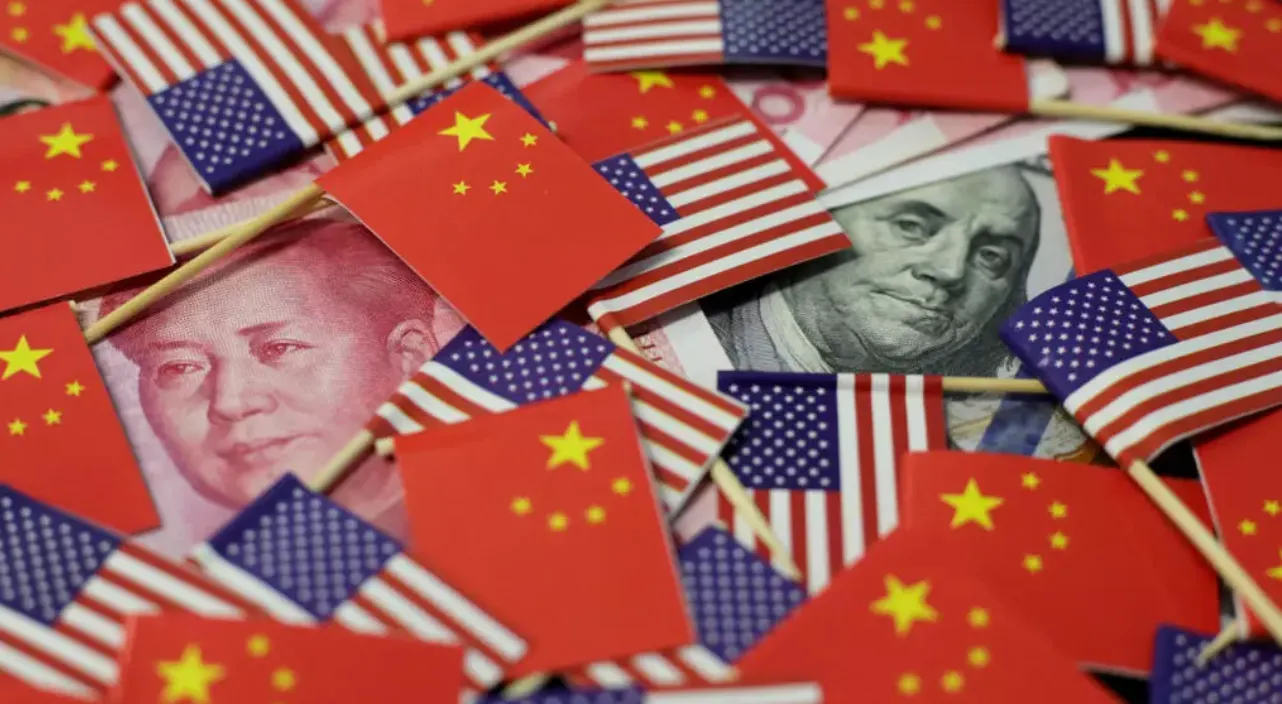 China intenta bloquear sanciones de EE. UU. contra refinerías cómplices de Irán