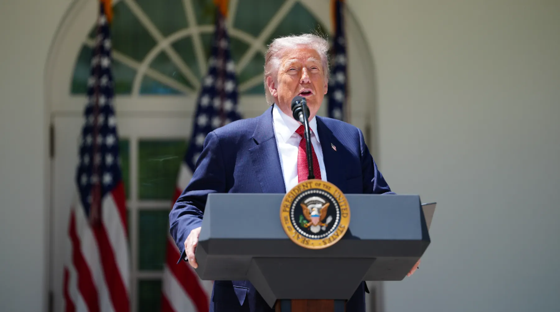 Trump evalúa reubicar en Polonia las tropas estadounidenses retiradas de Alemania