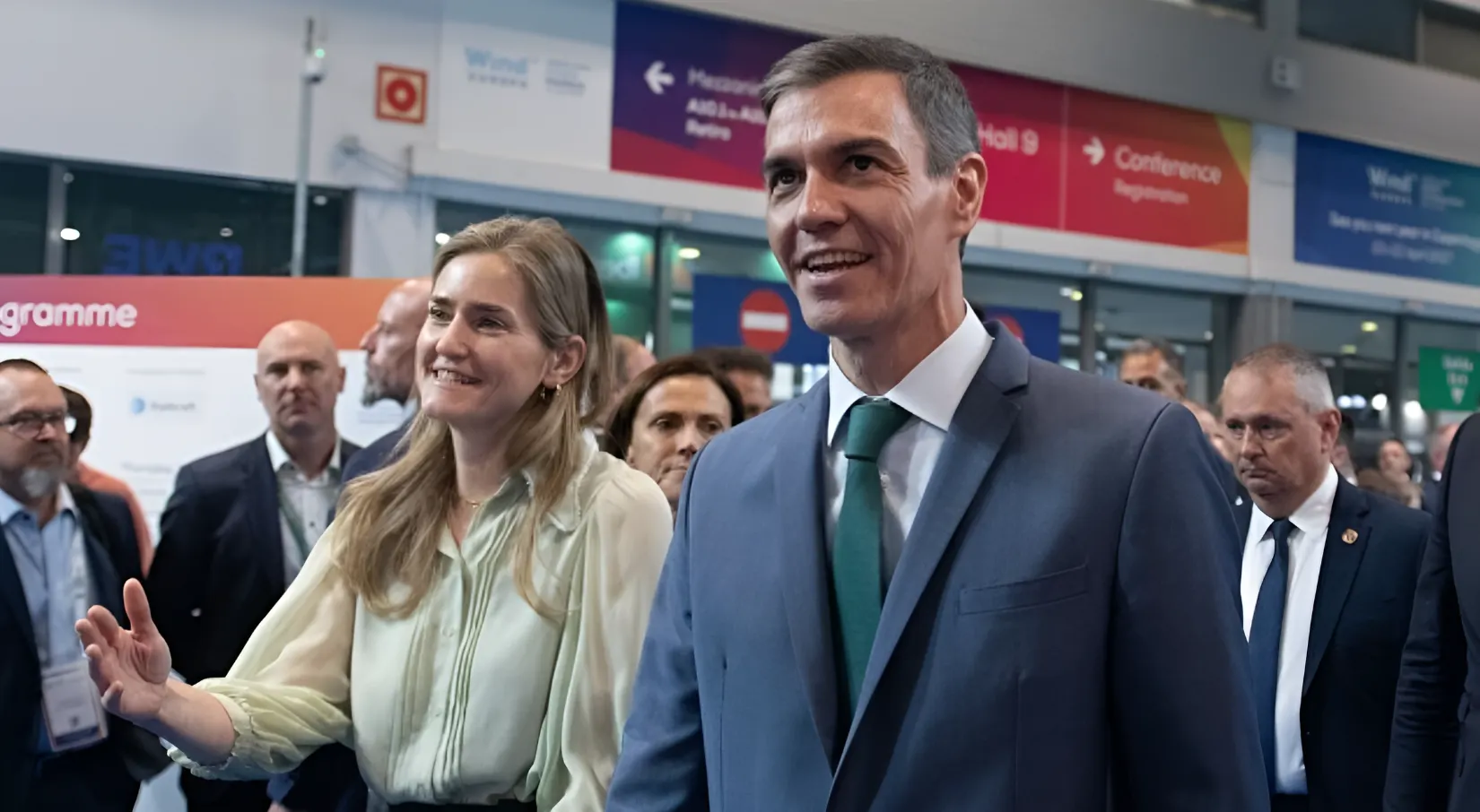 Catorce autonomías llevan a los tribunales al Gobierno de Sánchez por ocultar el informe del lobo ibérico a la Unión Europea