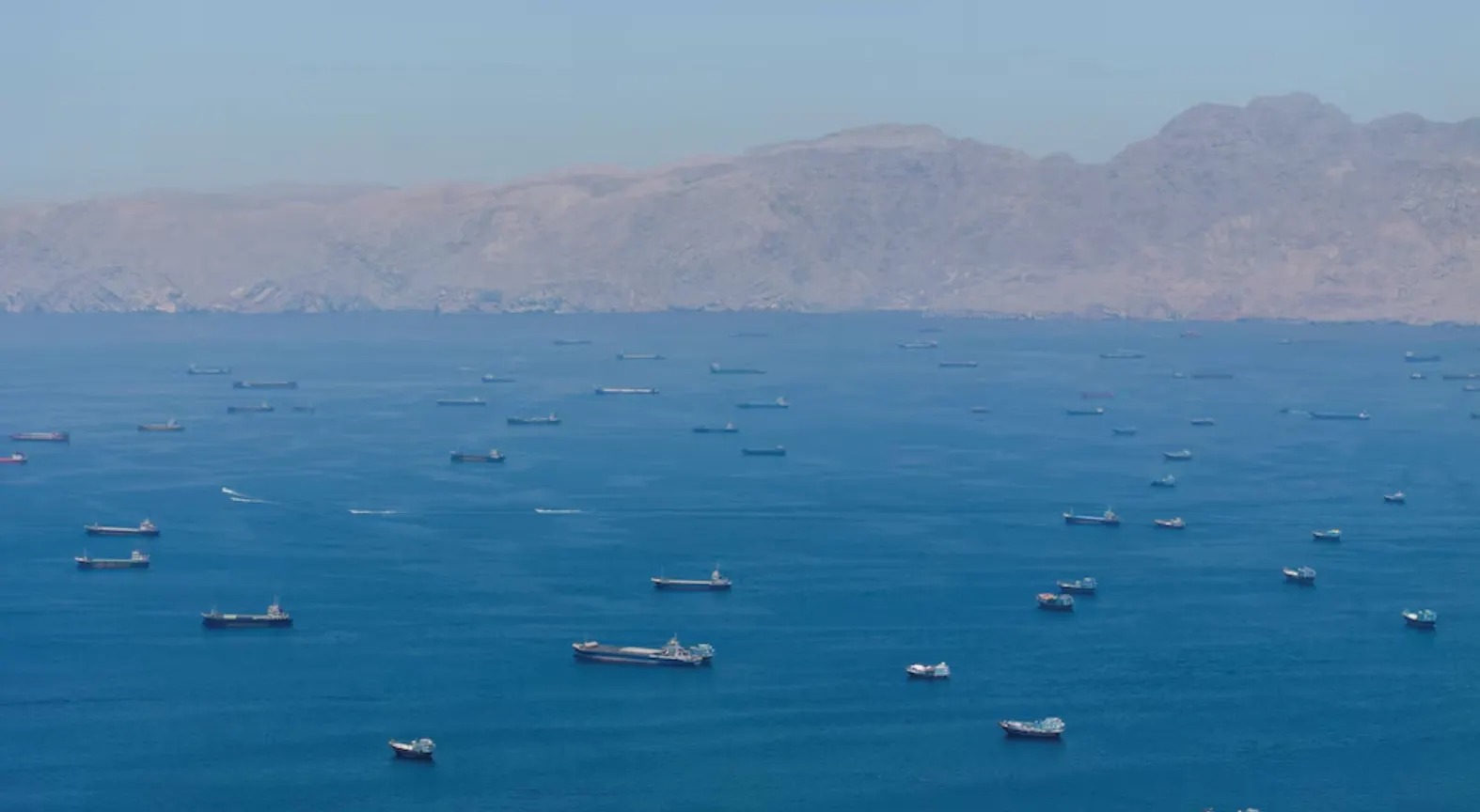 Estados Unidos inutiliza un buque que intentaba violar el bloqueo naval impuesto a Irán