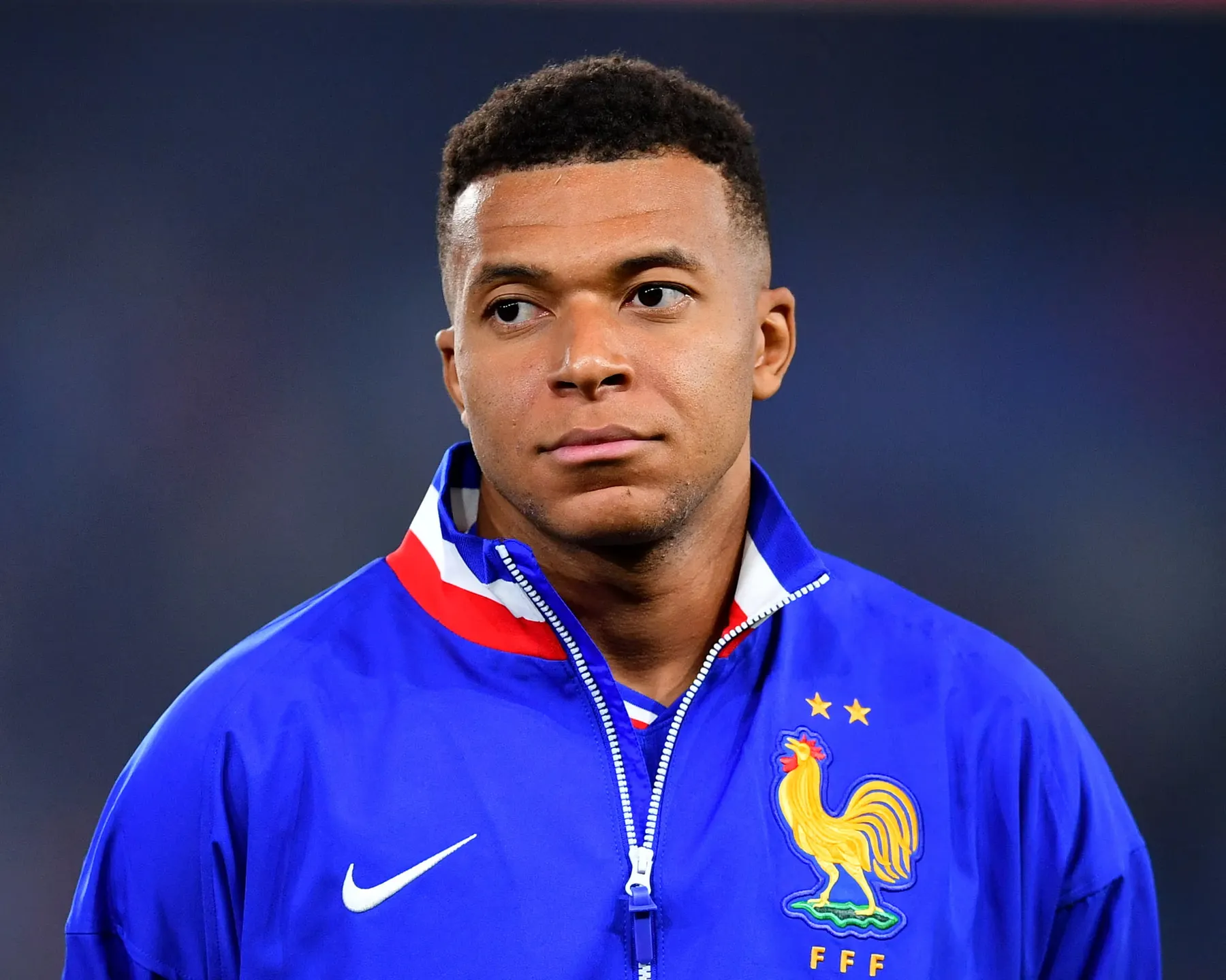 Marine Le Pen responde al izquierdista Kylian Mbappé tras sus críticas contra la Agrupación Nacional