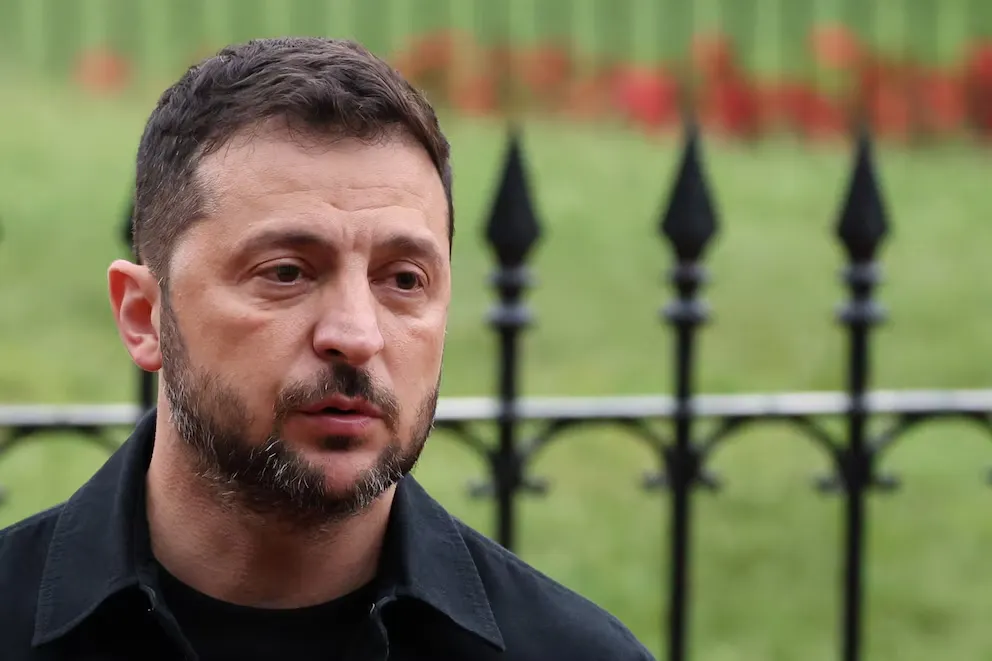 Zelensky advierte a Bielorrusia que Ucrania responderá con contundencia si permite un ataque ruso desde su territorio