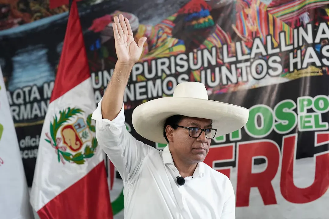 La Justicia peruana acorrala al candidato izquierdista Roberto Sánchez por caso de corrupción