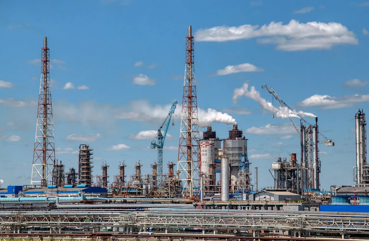 Ucrania golpea el corazón industrial y energético de Rusia con ataques de largo alcance