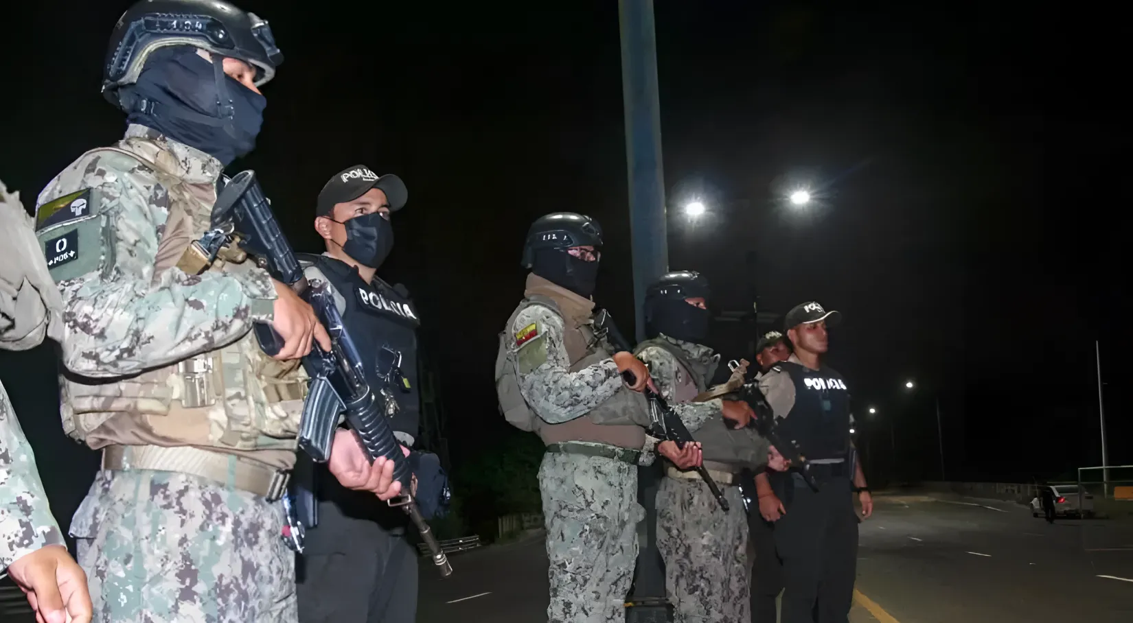 Noboa despliega 13.000 militares en cuatro de las provincias más peligrosas de Ecuador