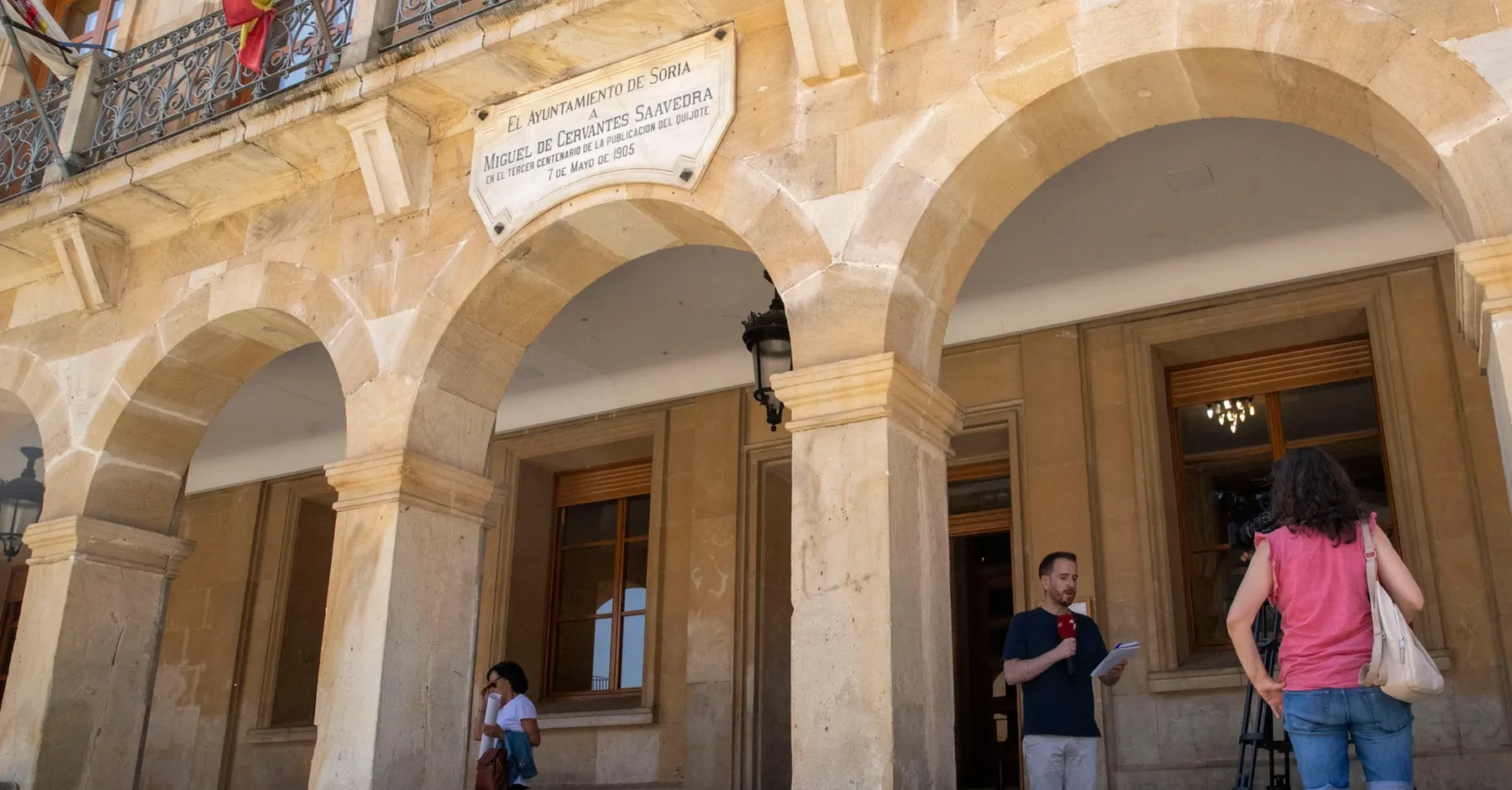 Seis detenidos del PSOE tras el registro de la Guardia Civil en el Ayuntamiento de Soria por organización criminal