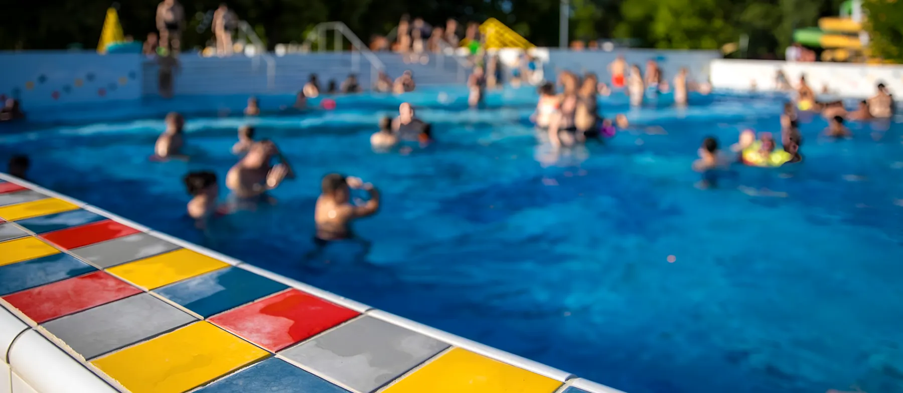 Alemania libera a un inmigrante afgano que intentó violar a niñas en una piscina pública