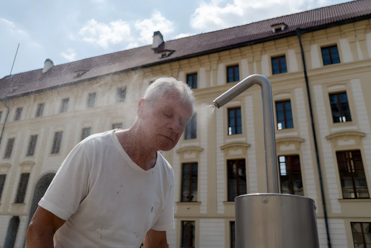 Ola de calor extrema desata crisis en Francia con más de 1.000 muertes adicionales en una semana