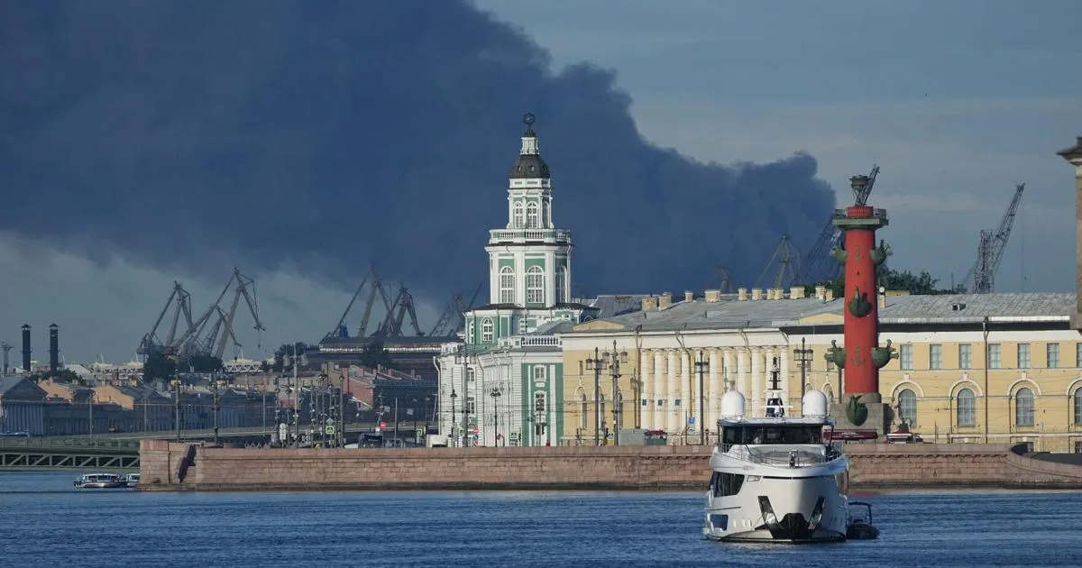 Ucrania bombardea la terminal petrolera de San Petersburgo en un duro golpe a la infraestructura energética de Rusia