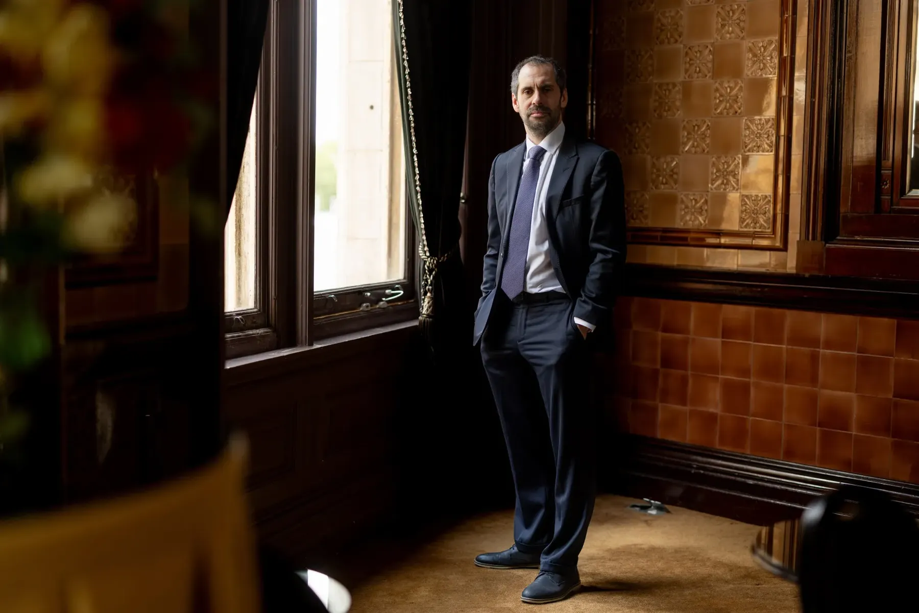 Partidos chilenos de oposición llevarán a juicio al exministro de Hacienda del izquierdista Gabriel Boric por irregularidades