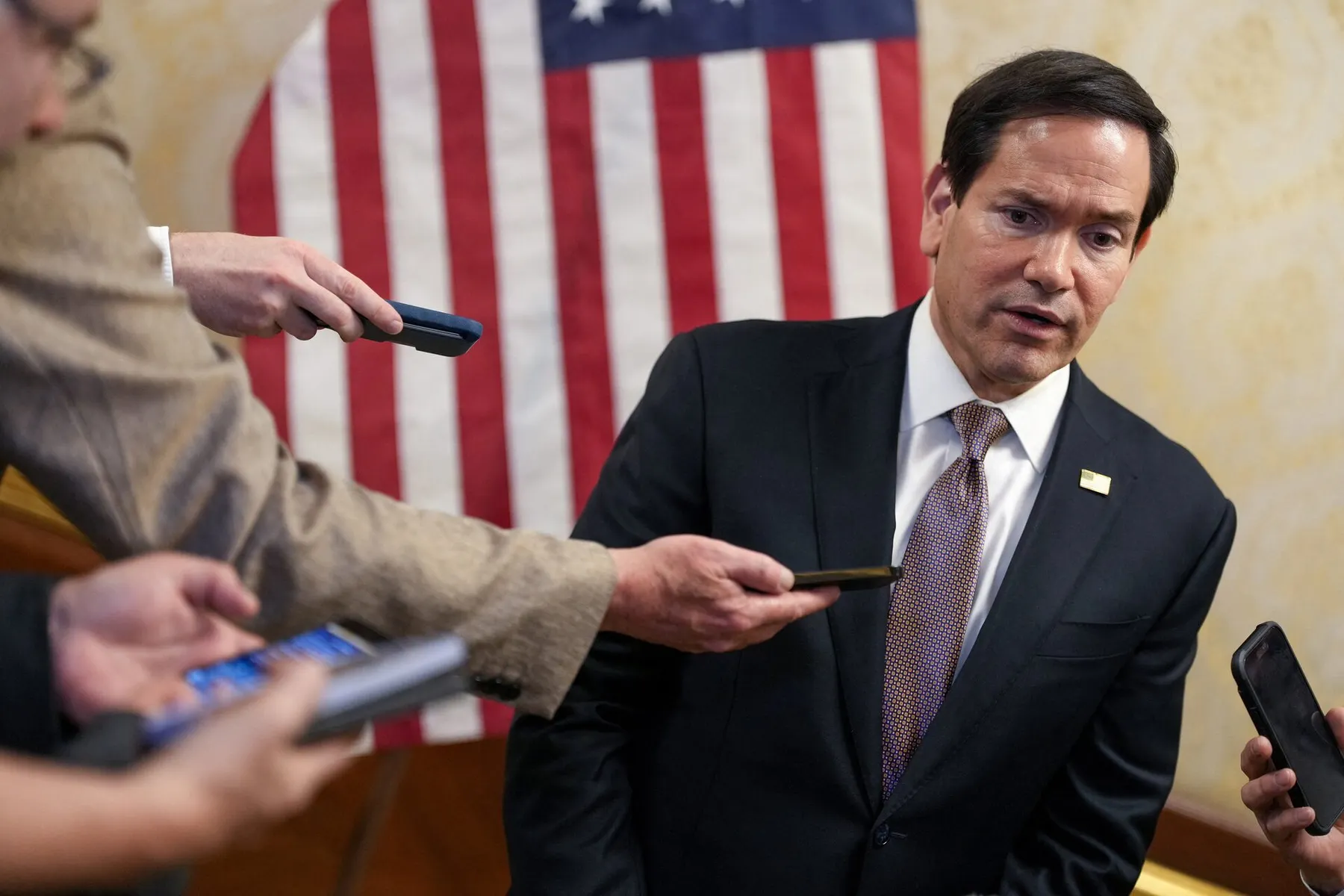 Marco Rubio viaja al Golfo para blindar la alianza con Emiratos Árabes Unidos frente a la amenaza de Irán